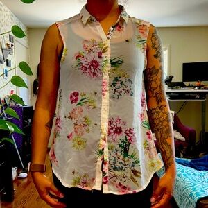 H&M floral button tank top